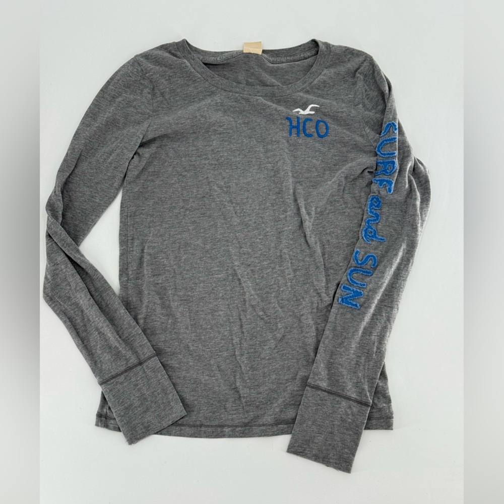Hollister Vintage Long Sleeve V Neck Tee Surf & Sun L